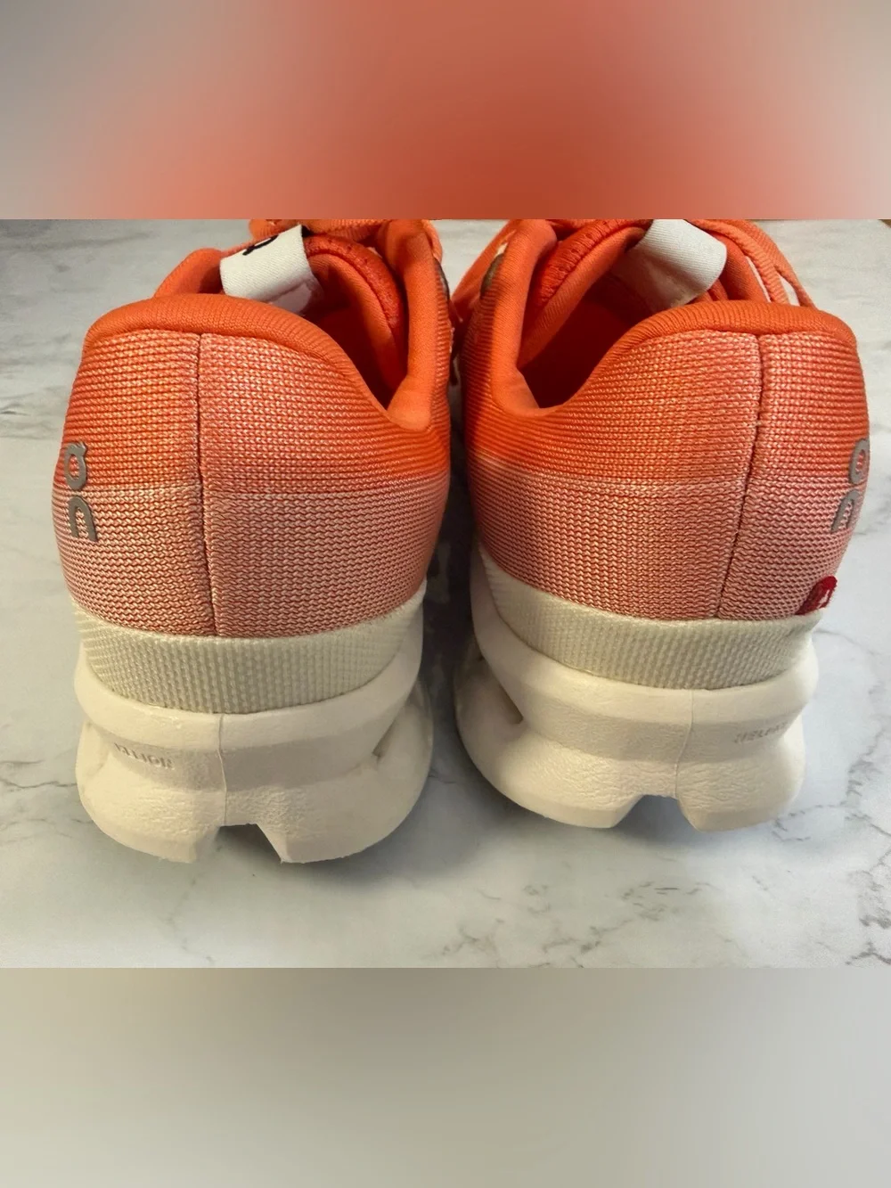 On Running Women's orange /White Cloudswift Running Shoes